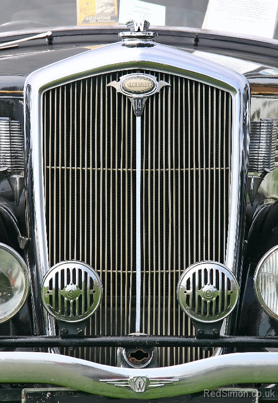 a_Wolseley 14-56 Series II grille